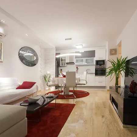 Luxury Apartmán *