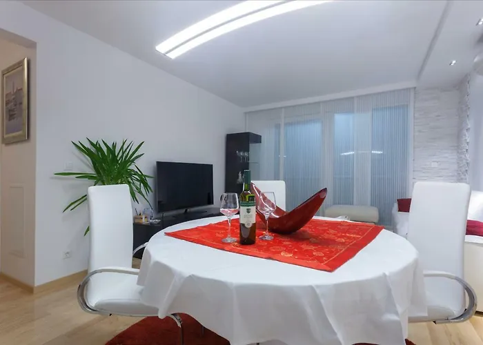 아파트 Luxury
