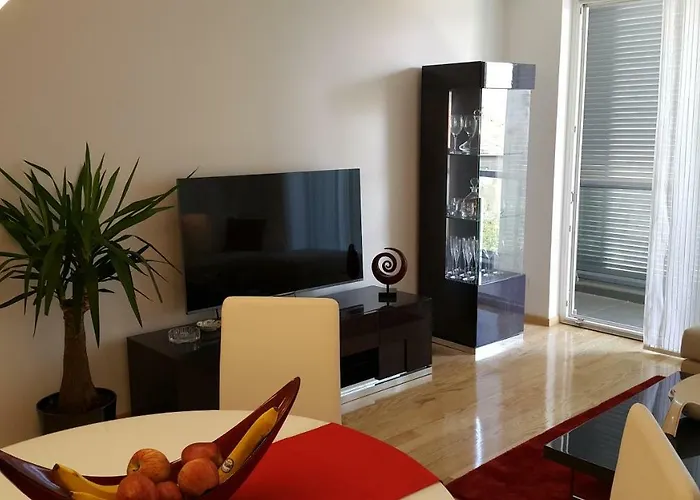 Luxury سبليت