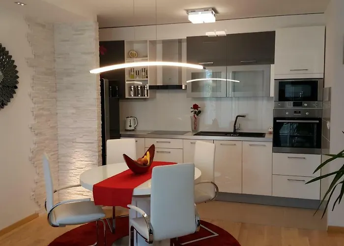 Luxury * سبليت